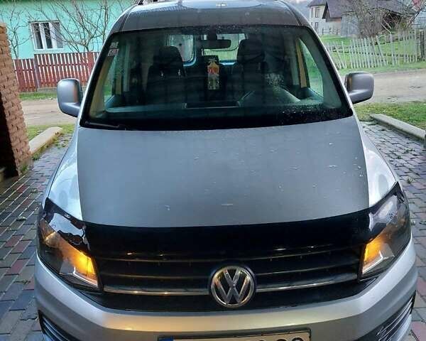 Сірий Фольксваген Кадді, об'ємом двигуна 1.97 л та пробігом 195 тис. км за 13000 $, фото 1 на Automoto.ua
