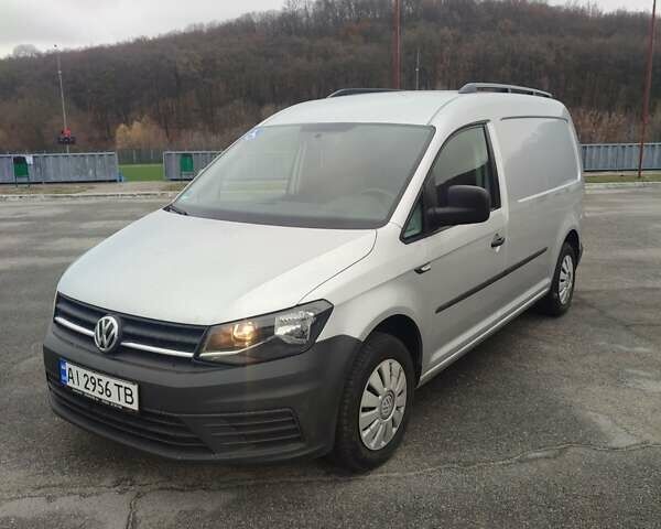 Серый Фольксваген Кадди, объемом двигателя 1.97 л и пробегом 276 тыс. км за 15000 $, фото 1 на Automoto.ua