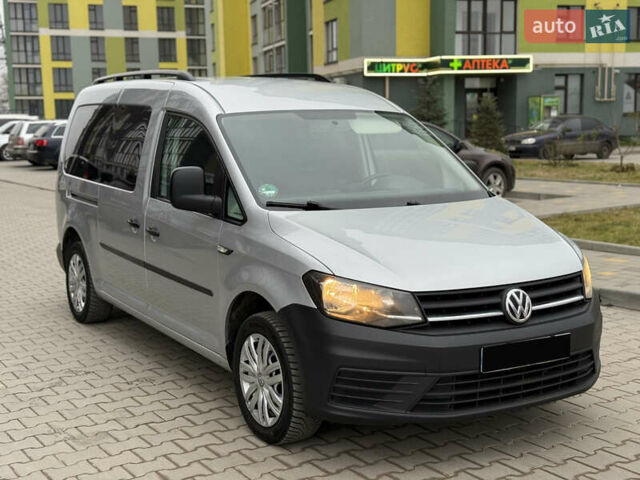 Серый Фольксваген Кадди, объемом двигателя 1.97 л и пробегом 269 тыс. км за 15299 $, фото 1 на Automoto.ua