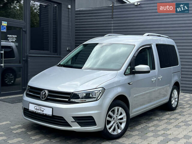 Серый Фольксваген Кадди, объемом двигателя 1.97 л и пробегом 232 тыс. км за 16700 $, фото 1 на Automoto.ua