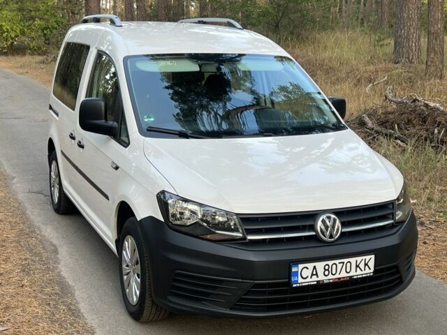 Сірий Фольксваген Кадді, об'ємом двигуна 2 л та пробігом 173 тис. км за 13300 $, фото 1 на Automoto.ua