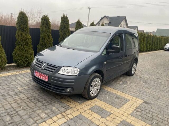 Сірий Фольксваген Кадді, об'ємом двигуна 1.6 л та пробігом 216 тис. км за 6000 $, фото 1 на Automoto.ua