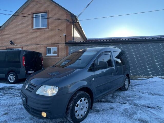 Сірий Фольксваген Кадді, об'ємом двигуна 1.6 л та пробігом 173 тис. км за 7200 $, фото 1 на Automoto.ua