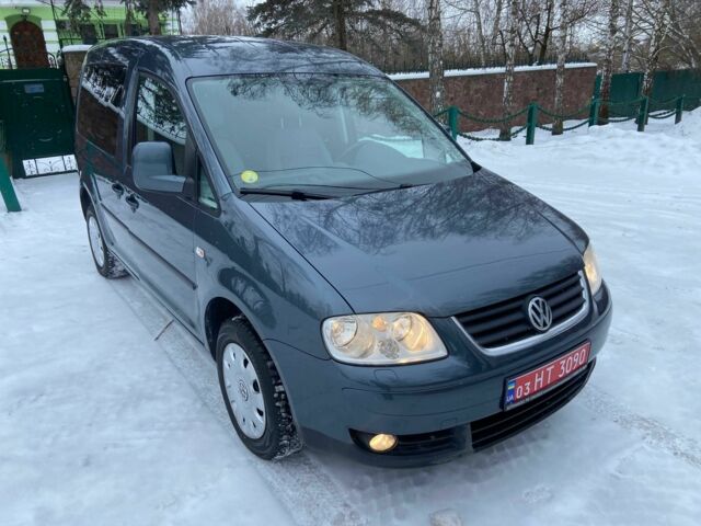 Серый Фольксваген Кадди, объемом двигателя 1.6 л и пробегом 178 тыс. км за 9450 $, фото 1 на Automoto.ua