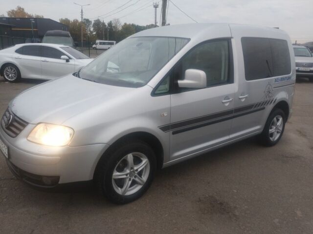 Серый Фольксваген Кадди, объемом двигателя 1.6 л и пробегом 185 тыс. км за 6300 $, фото 1 на Automoto.ua