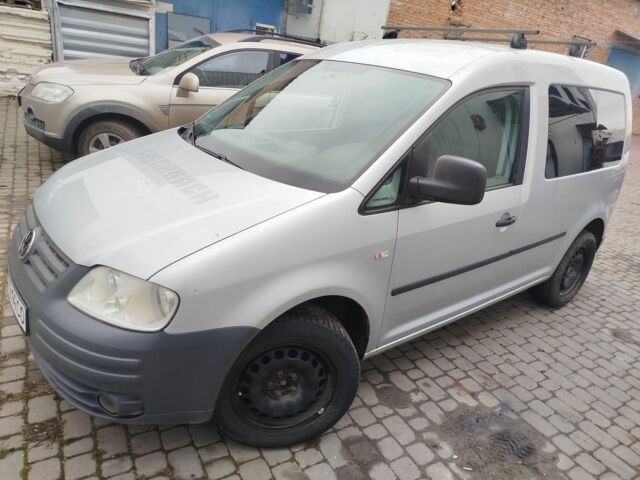 Серый Фольксваген Кадди, объемом двигателя 1.9 л и пробегом 275 тыс. км за 5200 $, фото 1 на Automoto.ua