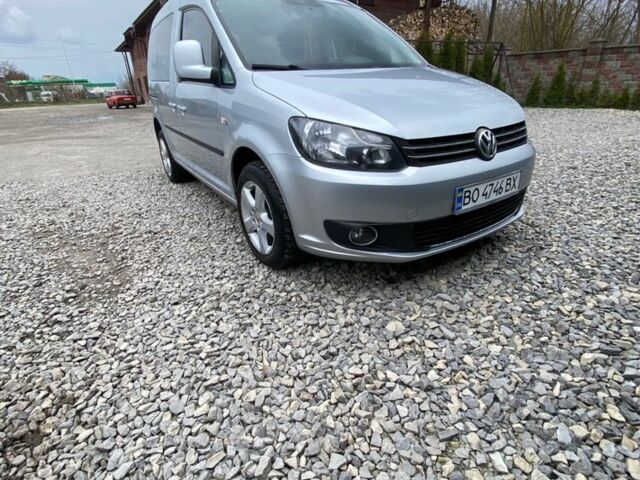 Серый Фольксваген Кадди, объемом двигателя 1.6 л и пробегом 160 тыс. км за 9999 $, фото 1 на Automoto.ua