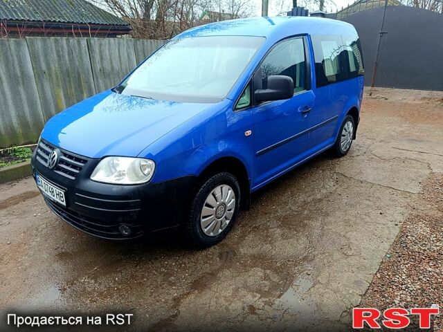 Синий Фольксваген Кадди, объемом двигателя 1.6 л и пробегом 287 тыс. км за 4600 $, фото 1 на Automoto.ua