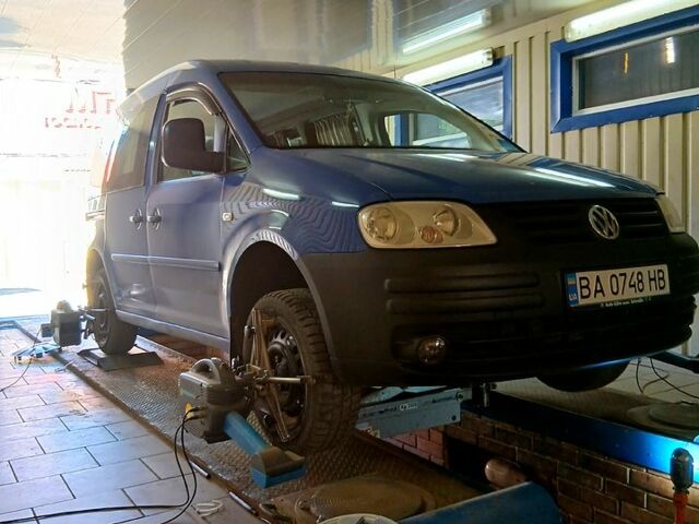 Синій Фольксваген Кадді, об'ємом двигуна 1.6 л та пробігом 285 тис. км за 5350 $, фото 1 на Automoto.ua