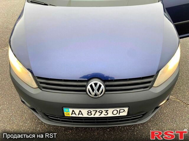 Синий Фольксваген Кадди, объемом двигателя 1.2 л и пробегом 300 тыс. км за 6000 $, фото 1 на Automoto.ua