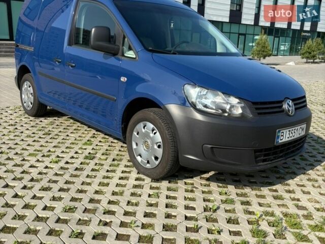 Синий Фольксваген Кадди, объемом двигателя 1.6 л и пробегом 251 тыс. км за 7000 $, фото 1 на Automoto.ua