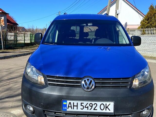 Синий Фольксваген Кадди, объемом двигателя 1.6 л и пробегом 233 тыс. км за 9400 $, фото 1 на Automoto.ua
