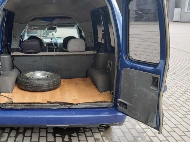 Синій Фольксваген Кадді, об'ємом двигуна 1.4 л та пробігом 180 тис. км за 2200 $, фото 1 на Automoto.ua