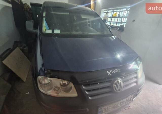 Синій Фольксваген Кадді, об'ємом двигуна 1.39 л та пробігом 350 тис. км за 5700 $, фото 1 на Automoto.ua