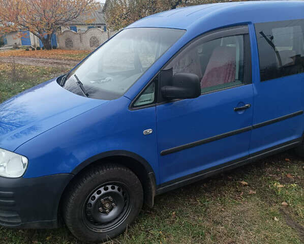 Синій Фольксваген Кадді, об'ємом двигуна 1.6 л та пробігом 340 тис. км за 5900 $, фото 1 на Automoto.ua