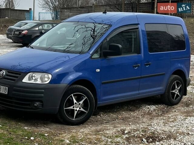 Синий Фольксваген Кадди, объемом двигателя 1.6 л и пробегом 232 тыс. км за 6500 $, фото 1 на Automoto.ua