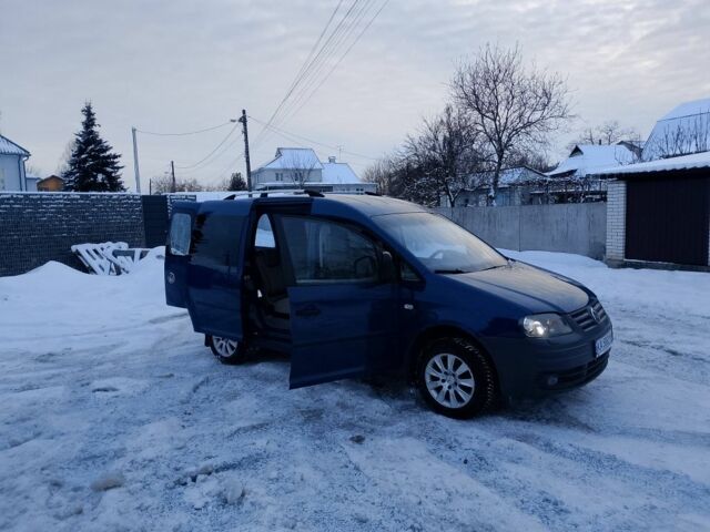 Синій Фольксваген Кадді, об'ємом двигуна 2 л та пробігом 338 тис. км за 5900 $, фото 1 на Automoto.ua
