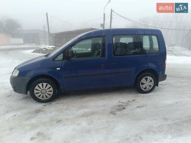 Синий Фольксваген Кадди, объемом двигателя 1.6 л и пробегом 340 тыс. км за 5200 $, фото 1 на Automoto.ua