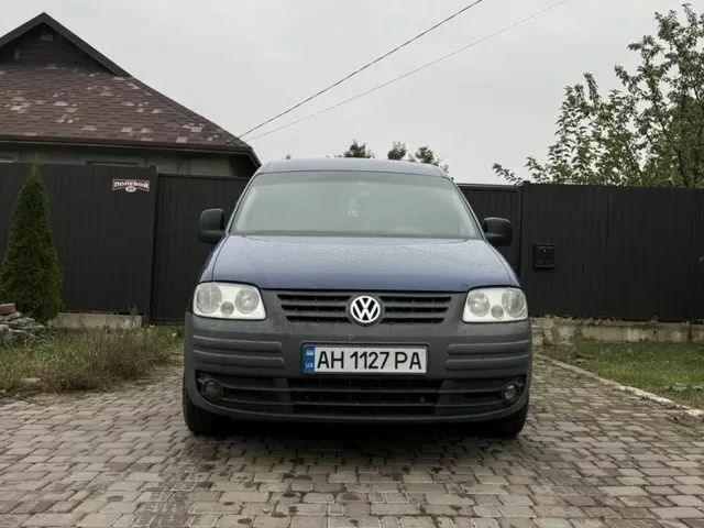 Синій Фольксваген Кадді, об'ємом двигуна 2 л та пробігом 290 тис. км за 3500 $, фото 1 на Automoto.ua