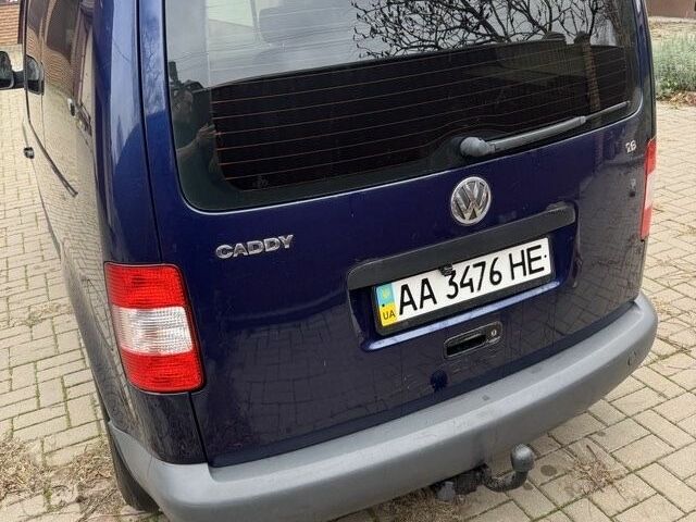 Синій Фольксваген Кадді, об'ємом двигуна 1.6 л та пробігом 410 тис. км за 6000 $, фото 1 на Automoto.ua