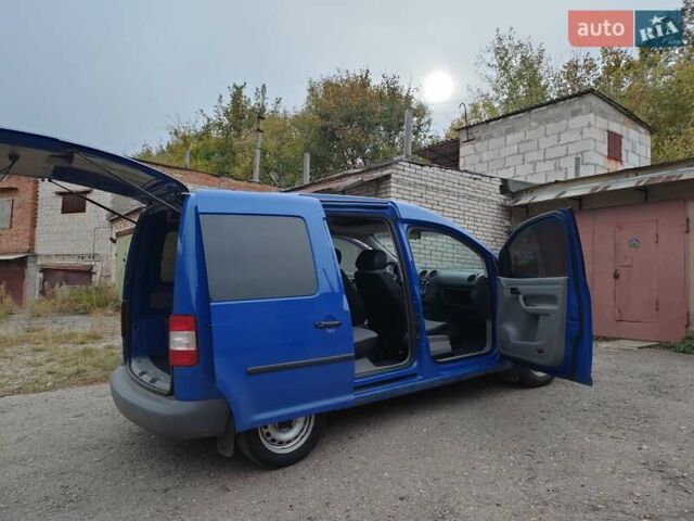 Синий Фольксваген Кадди, объемом двигателя 1.4 л и пробегом 250 тыс. км за 5950 $, фото 1 на Automoto.ua