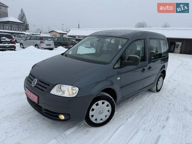 Синій Фольксваген Кадді, об'ємом двигуна 1.6 л та пробігом 200 тис. км за 7490 $, фото 1 на Automoto.ua