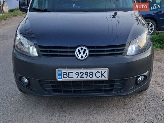 Синий Фольксваген Кадди, объемом двигателя 1.6 л и пробегом 270 тыс. км за 9999 $, фото 1 на Automoto.ua