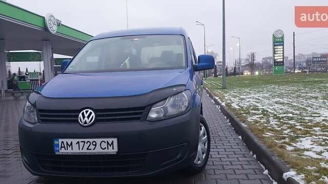 Синий Фольксваген Кадди, объемом двигателя 1.6 л и пробегом 235 тыс. км за 9200 $, фото 1 на Automoto.ua