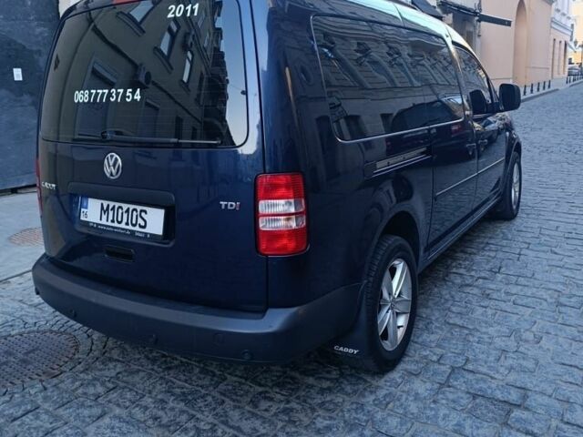 Синій Фольксваген Кадді, об'ємом двигуна 0 л та пробігом 252 тис. км за 9000 $, фото 1 на Automoto.ua