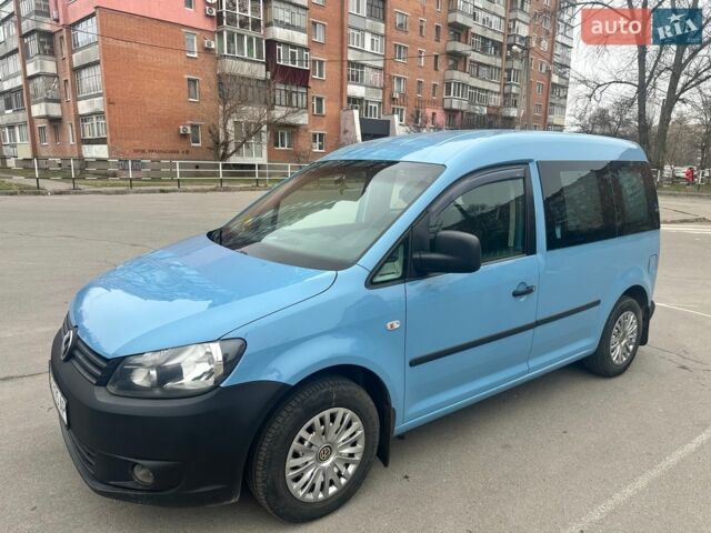 Синій Фольксваген Кадді, об'ємом двигуна 1.6 л та пробігом 337 тис. км за 9000 $, фото 1 на Automoto.ua