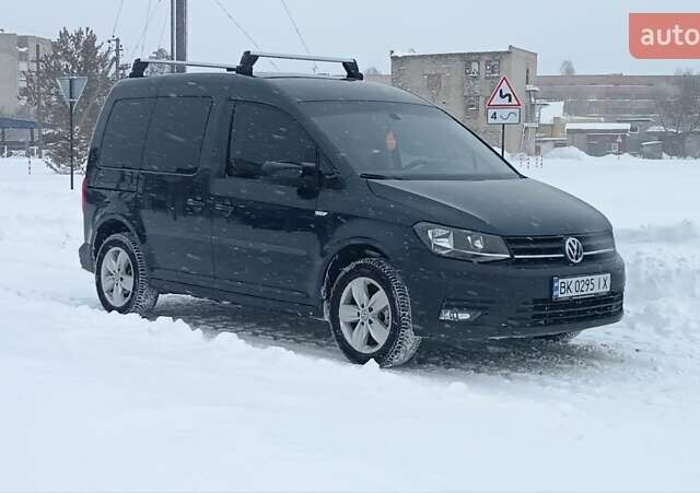 Синій Фольксваген Кадді, об'ємом двигуна 2 л та пробігом 201 тис. км за 14750 $, фото 1 на Automoto.ua