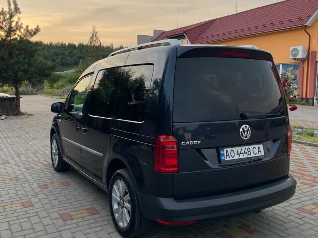 Синій Фольксваген Кадді, об'ємом двигуна 2 л та пробігом 108 тис. км за 15000 $, фото 1 на Automoto.ua