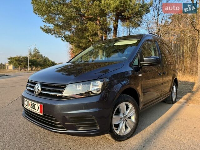 Синій Фольксваген Кадді, об'ємом двигуна 2 л та пробігом 235 тис. км за 15950 $, фото 1 на Automoto.ua
