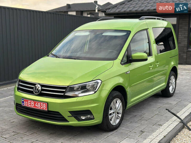 Зелений Фольксваген Кадді, об'ємом двигуна 2 л та пробігом 230 тис. км за 19950 $, фото 1 на Automoto.ua