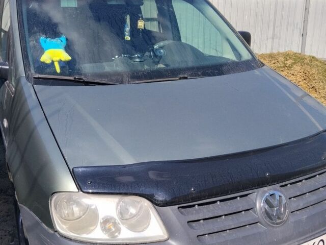 Зеленый Фольксваген Кадди, объемом двигателя 1.9 л и пробегом 380 тыс. км за 6000 $, фото 1 на Automoto.ua