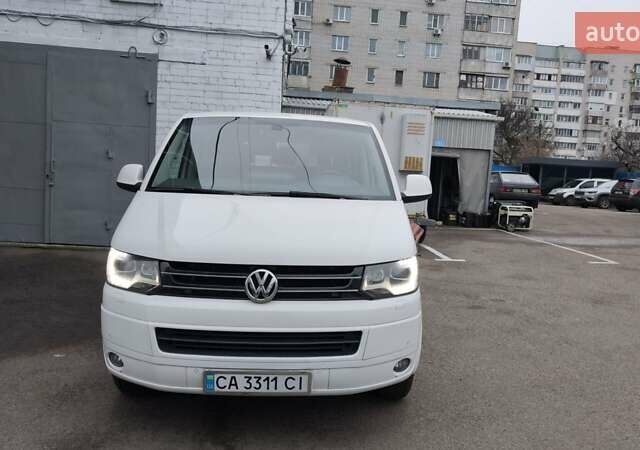 Белый Фольксваген Каравелла, объемом двигателя 1.97 л и пробегом 524 тыс. км за 18500 $, фото 1 на Automoto.ua
