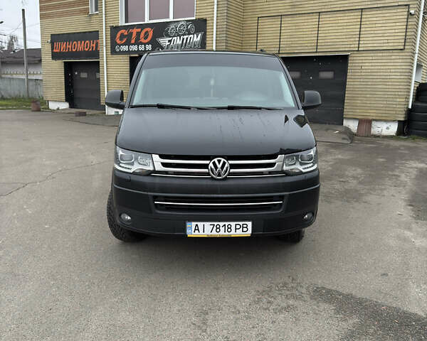 Черный Фольксваген Каравелла, объемом двигателя 1.97 л и пробегом 445 тыс. км за 20660 $, фото 1 на Automoto.ua