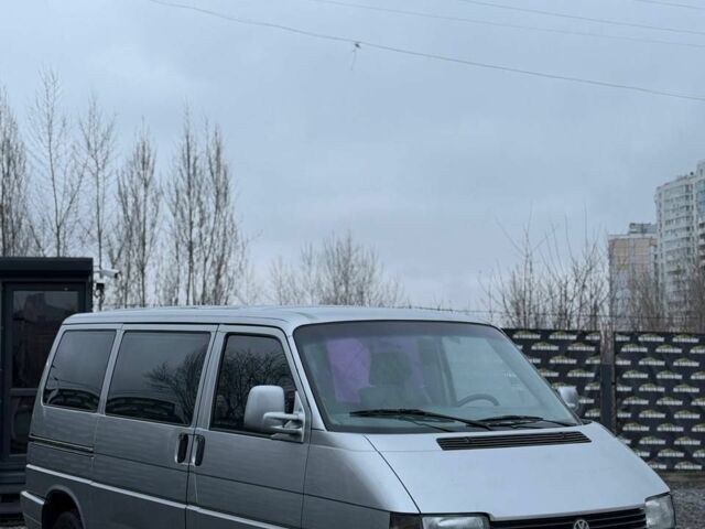 Серый Фольксваген Каравелла, объемом двигателя 0 л и пробегом 252 тыс. км за 2950 $, фото 1 на Automoto.ua