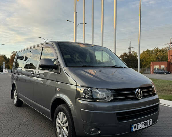 Фольксваген Каравелла 2010 у Дніпро (Дніпропетровську) на Automoto.ua Сірий Фольксваген Каравелла, об'ємом двигуна 1.97 л та пробігом 209 тис. км за 14999 $, фото 1 на Automoto.ua