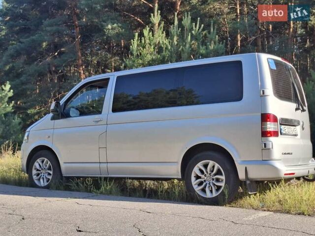 Сірий Фольксваген Каравелла, об'ємом двигуна 1.98 л та пробігом 325 тис. км за 15757 $, фото 1 на Automoto.ua