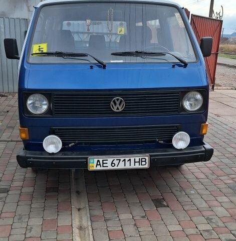 Синій Фольксваген Каравелла, об'ємом двигуна 1.6 л та пробігом 107 тис. км за 4500 $, фото 1 на Automoto.ua