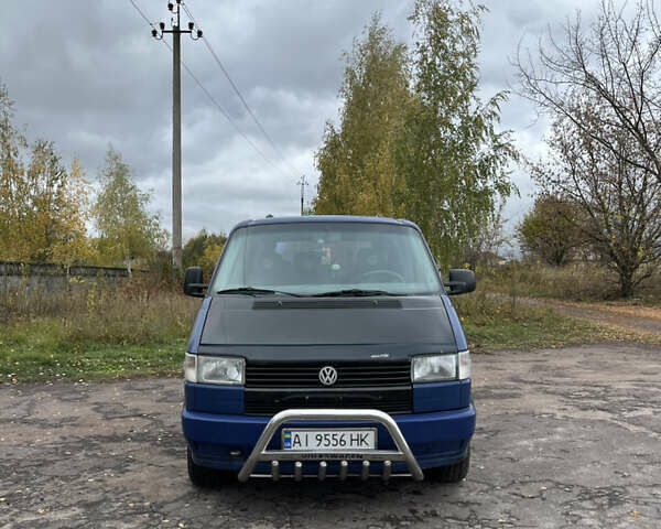 Синий Фольксваген Каравелла, объемом двигателя 2.37 л и пробегом 472 тыс. км за 4500 $, фото 1 на Automoto.ua