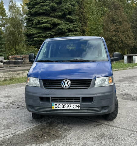 Синій Фольксваген Каравелла, об'ємом двигуна 1.9 л та пробігом 193 тис. км за 9200 $, фото 1 на Automoto.ua