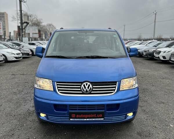 Синий Фольксваген Каравелла, объемом двигателя 3.19 л и пробегом 329 тыс. км за 12000 $, фото 1 на Automoto.ua