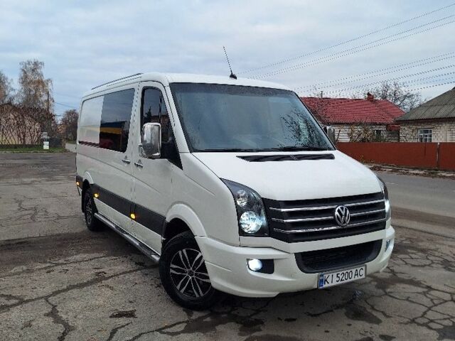 Білий Фольксваген Крафтєр, об'ємом двигуна 2.5 л та пробігом 395 тис. км за 12500 $, фото 1 на Automoto.ua