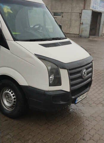 Белый Фольксваген Крафтер, объемом двигателя 2.5 л и пробегом 350 тыс. км за 9500 $, фото 1 на Automoto.ua