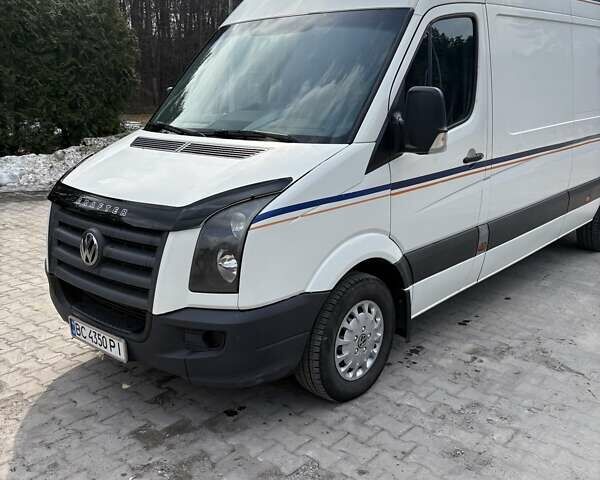 Белый Фольксваген Крафтер, объемом двигателя 2.46 л и пробегом 497 тыс. км за 13600 $, фото 1 на Automoto.ua