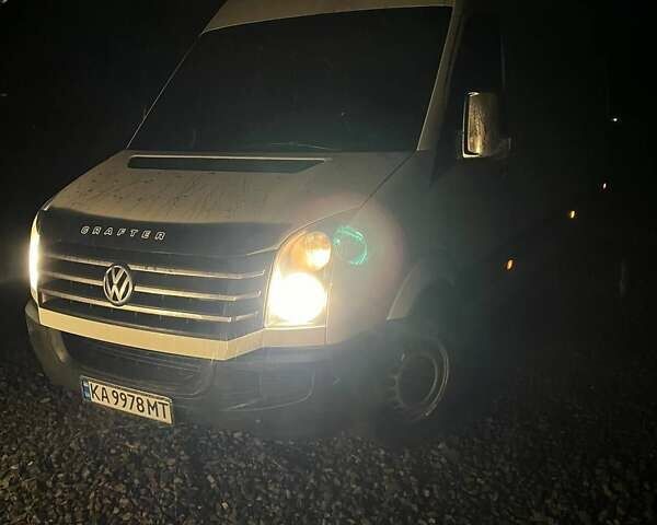 Білий Фольксваген Крафтєр, об'ємом двигуна 1.97 л та пробігом 263 тис. км за 17700 $, фото 1 на Automoto.ua