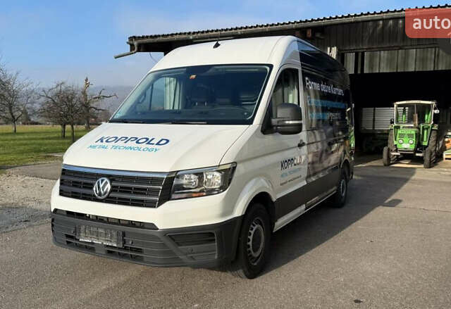 Белый Фольксваген Крафтер, объемом двигателя 2 л и пробегом 236 тыс. км за 21900 $, фото 1 на Automoto.ua