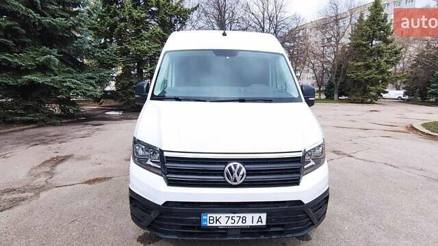 Белый Фольксваген Крафтер, объемом двигателя 1.97 л и пробегом 282 тыс. км за 19500 $, фото 1 на Automoto.ua